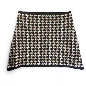 Houndstooth Mini Skirt